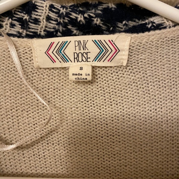 Patterned Cardigan - Picture 3 of 3